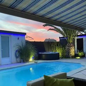 Maison d'hôtes Piscine Pa Ni Pwoblem Vitrolles (Bouches-du-Rhone)
