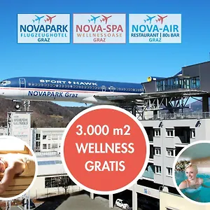 *** Отель Novapark Flugzeughotel Австрия